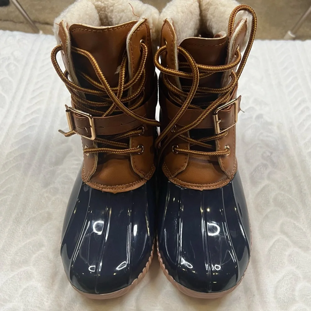 💗 Forever 21 - Womans Winter‎ Boots